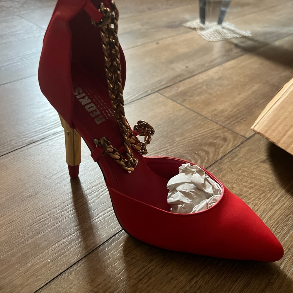 Red lipstick heel Women's Heels with Gold Accents